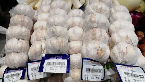 辛集信誉楼创新散称食品销售 整盒整件，省时便民